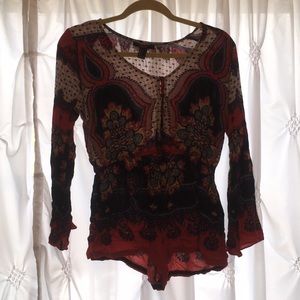 Brand new F21 Romper NEVER WORN